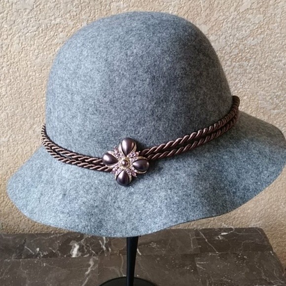 Retro Cloche Bucket Hat Wool Felt Like New - Picture 7 of 9